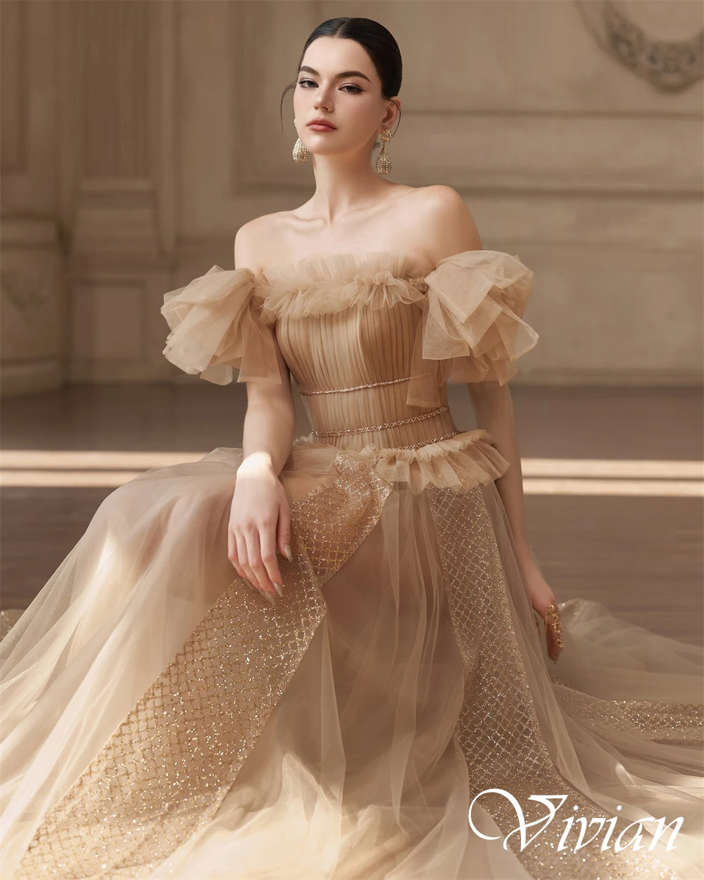 Customized Strapless Short Sleeves Delicate Prom Dress A-Line Modern Evening Dress Crystal Floor Length Luxury Bridal Gowns