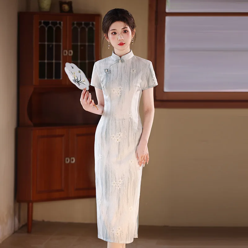 Embroidered Cheongsam 2025 Spring/Summer New Style Young Girl's Daily New Chinese Simple Elegant Temperament Female Qipao Dress
