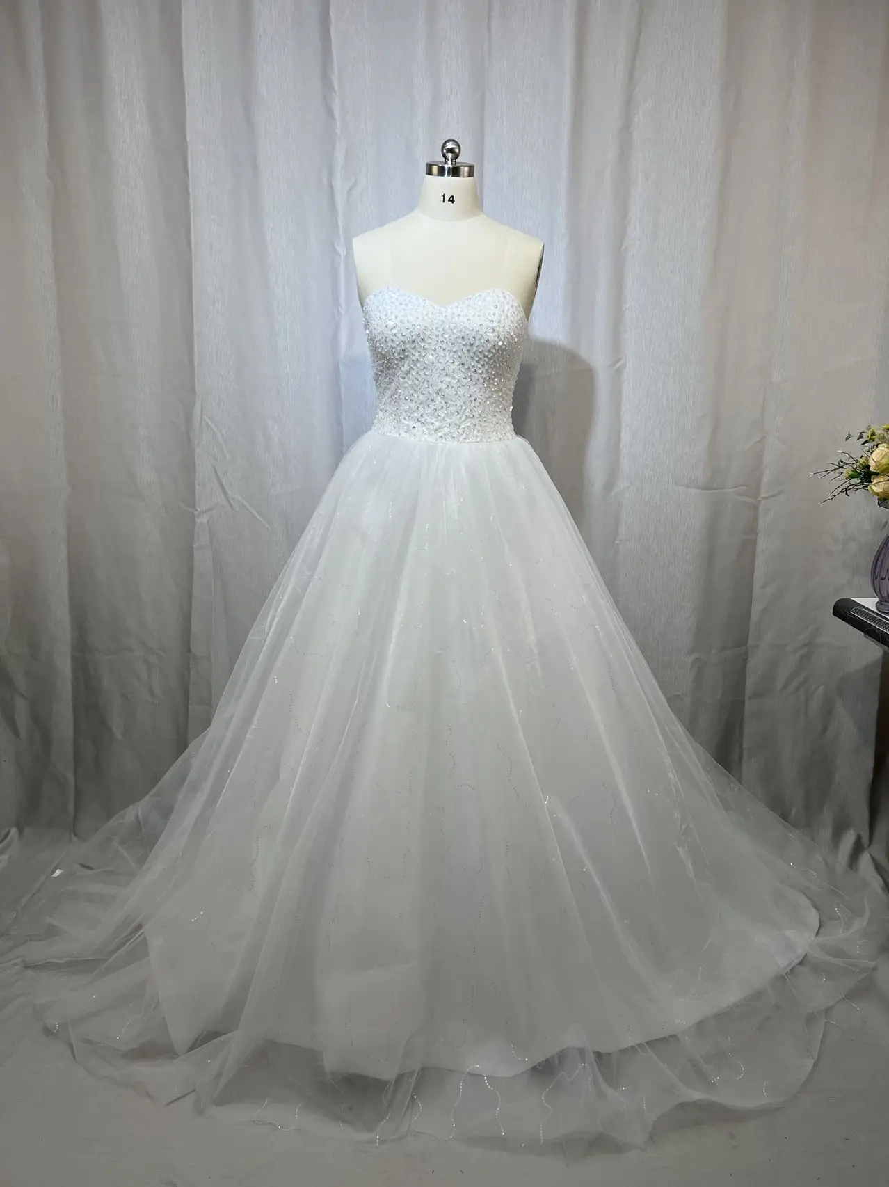 

Charming Sweetheart Beaded Vintage Wedding Dress Princess Custom Made Wedding Dresses Plus Size Bridal Gown vestidos de noivas