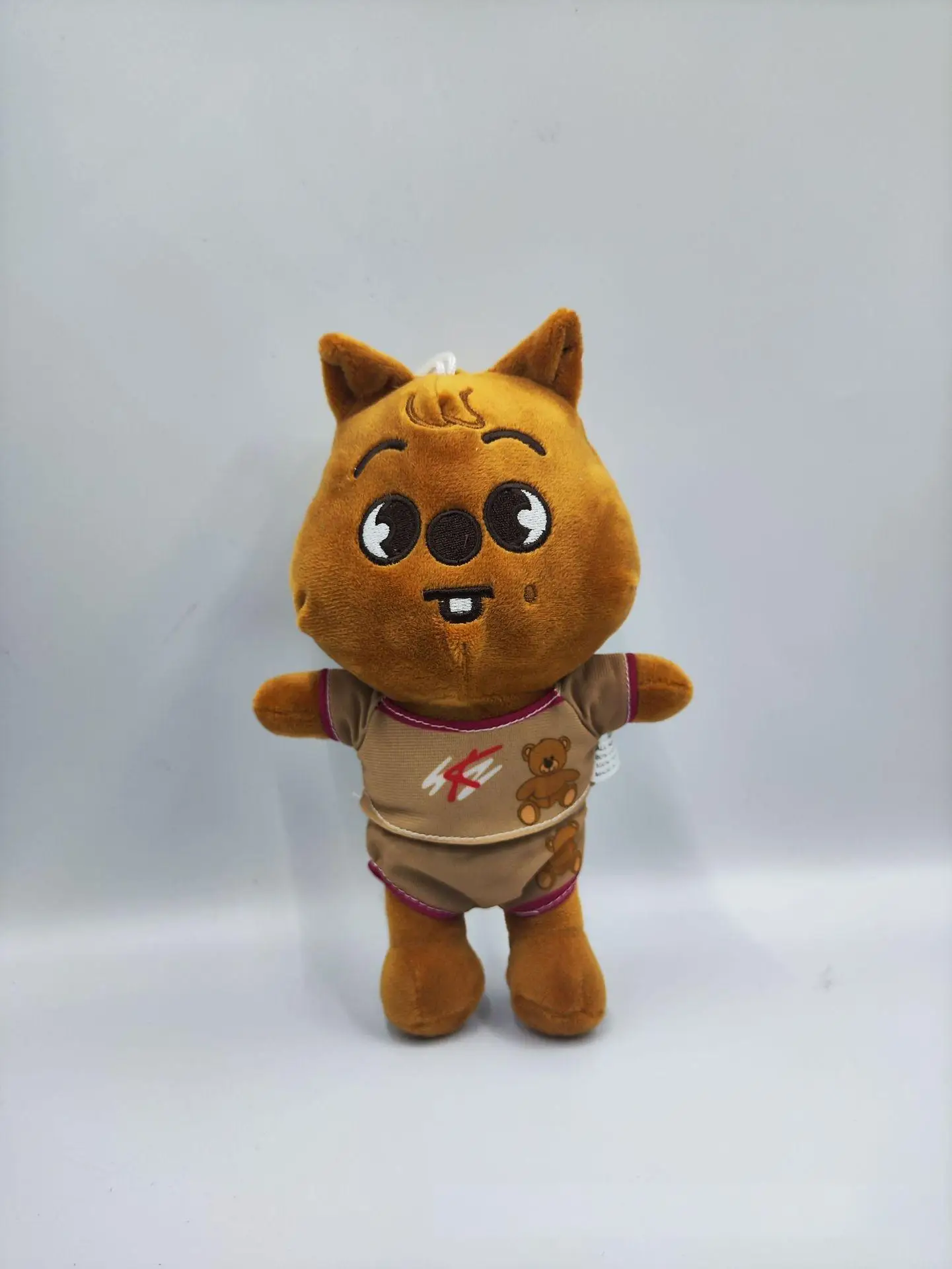 ตุ๊กตาสกซู 20 ซม. ตุ๊กตาสเตรย์คิดส์ วูล์ฟ ชาน ตุ๊กตาการ์ตูนสัตว์น่ารัก ของเล่นตุ๊กตาสำหรับเด็ก ผู้ใหญ่ และแฟนคลับ