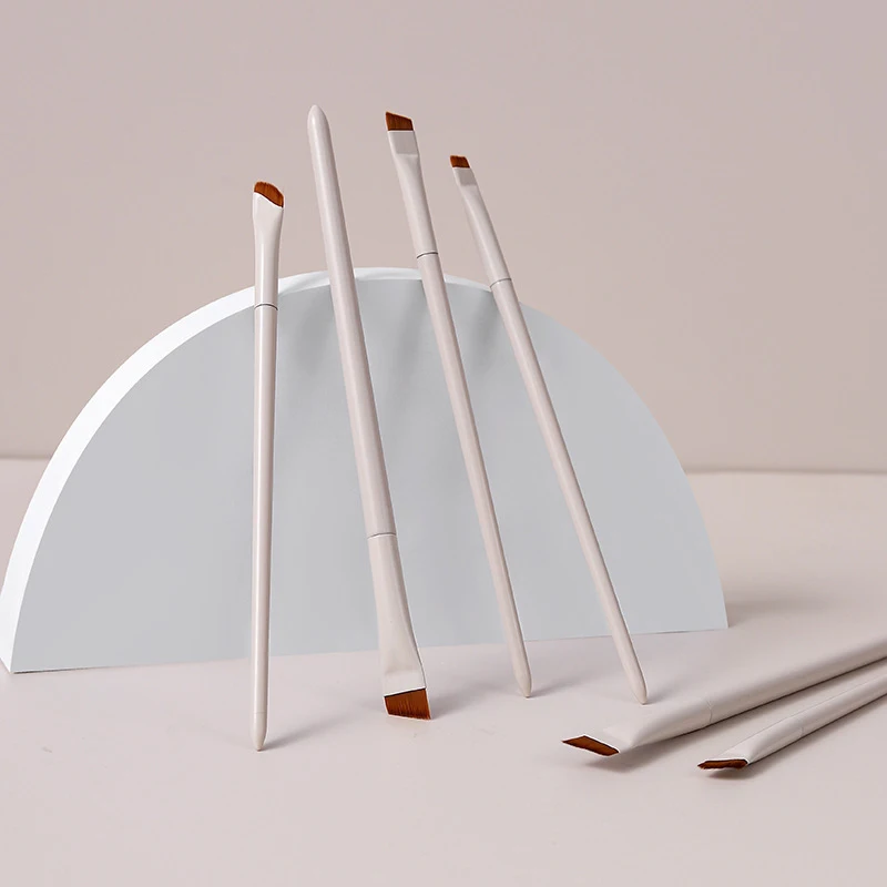 Pincel delineador de ojos ultrafino, pincel plano de ángulo fino para cejas, pinceles de maquillaje para debajo de los ojos, pincel de detalle preciso, blanco
