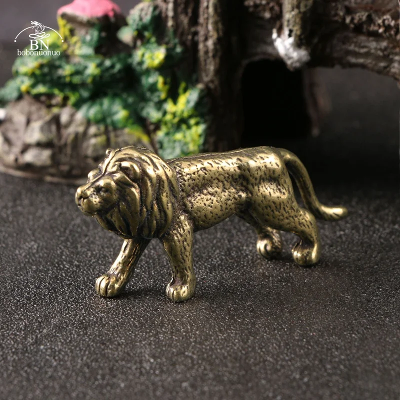 Estatua de León Animal del rey de la pastizales, figuritas de latón Vintage, miniaturas, adorno de escritorio, decoraciones para el hogar, accesorios artesanales