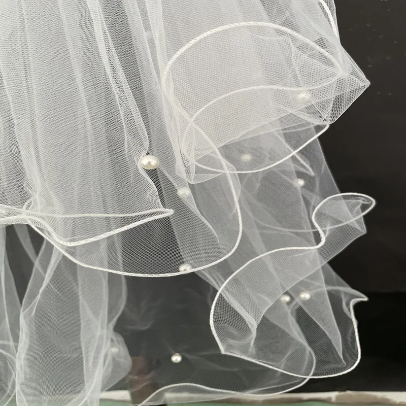 Bride with double layer pearl ribbon bow tie headdress rolled edge mesh red photo headdress children's luminous headdress image 3