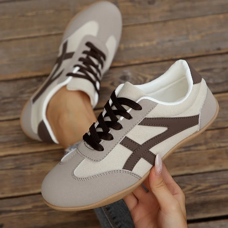 Spring and Autumn Women's Color Blocking Shoes Comfortable Sneakers New Women Vintage Fashionable Shallow Mouth Vulcanized Shoes