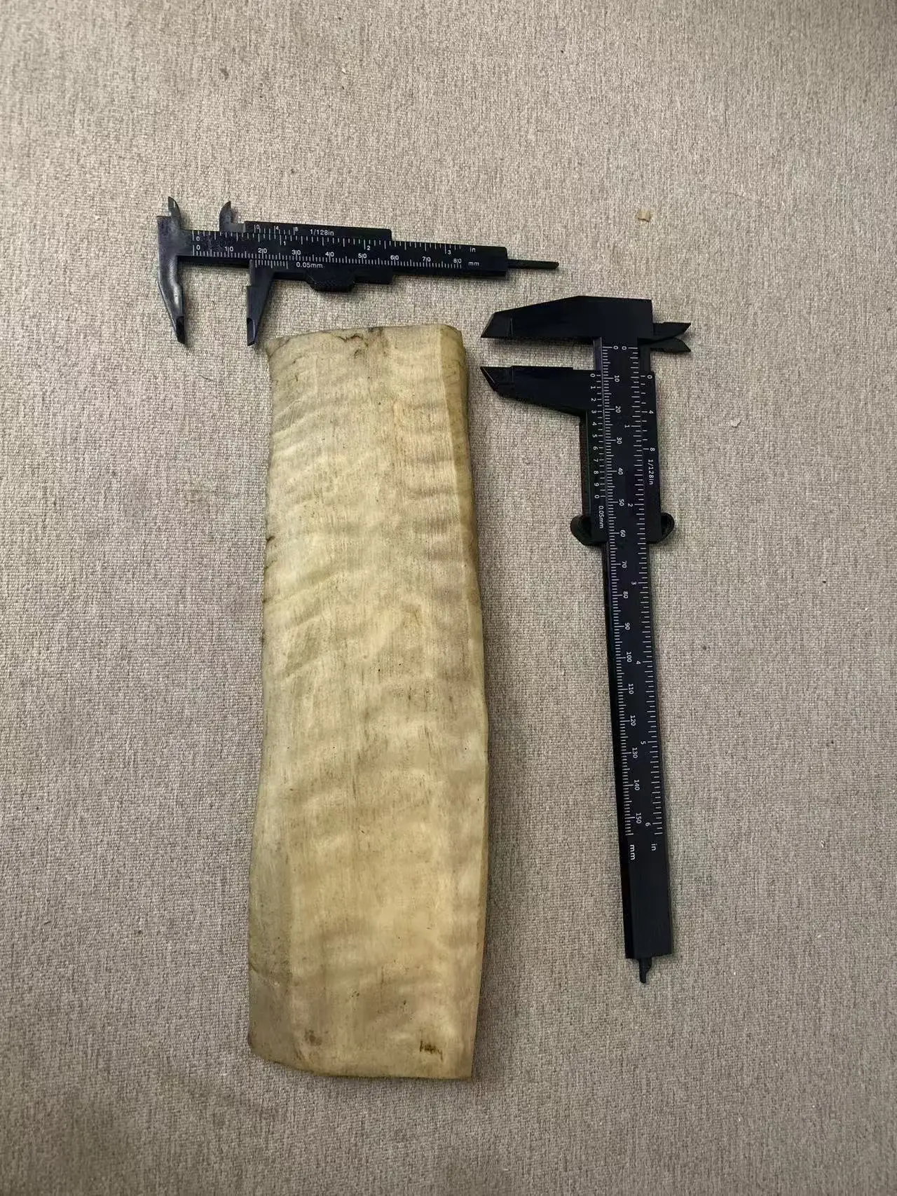 Unique goat Horn Board Material, Cow Horn Comb, Mirror Frame Patch, Carving Glasses Raw Material