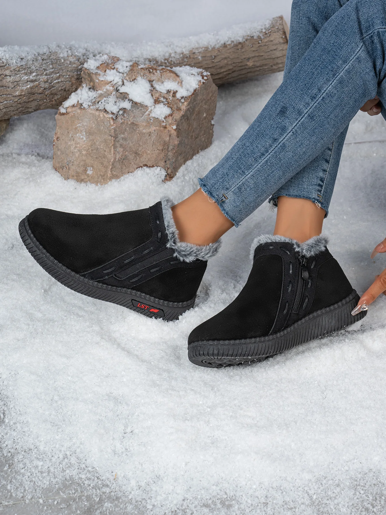 Damen-Winterstiefel Braun Damen-Knöchelstiefel mit seitlichem Reißverschluss, warm gefüttert mit Fleece, rutschfeste flache Schneestiefel für den täglichen Outdoor-Gebrauch. – Detail 17