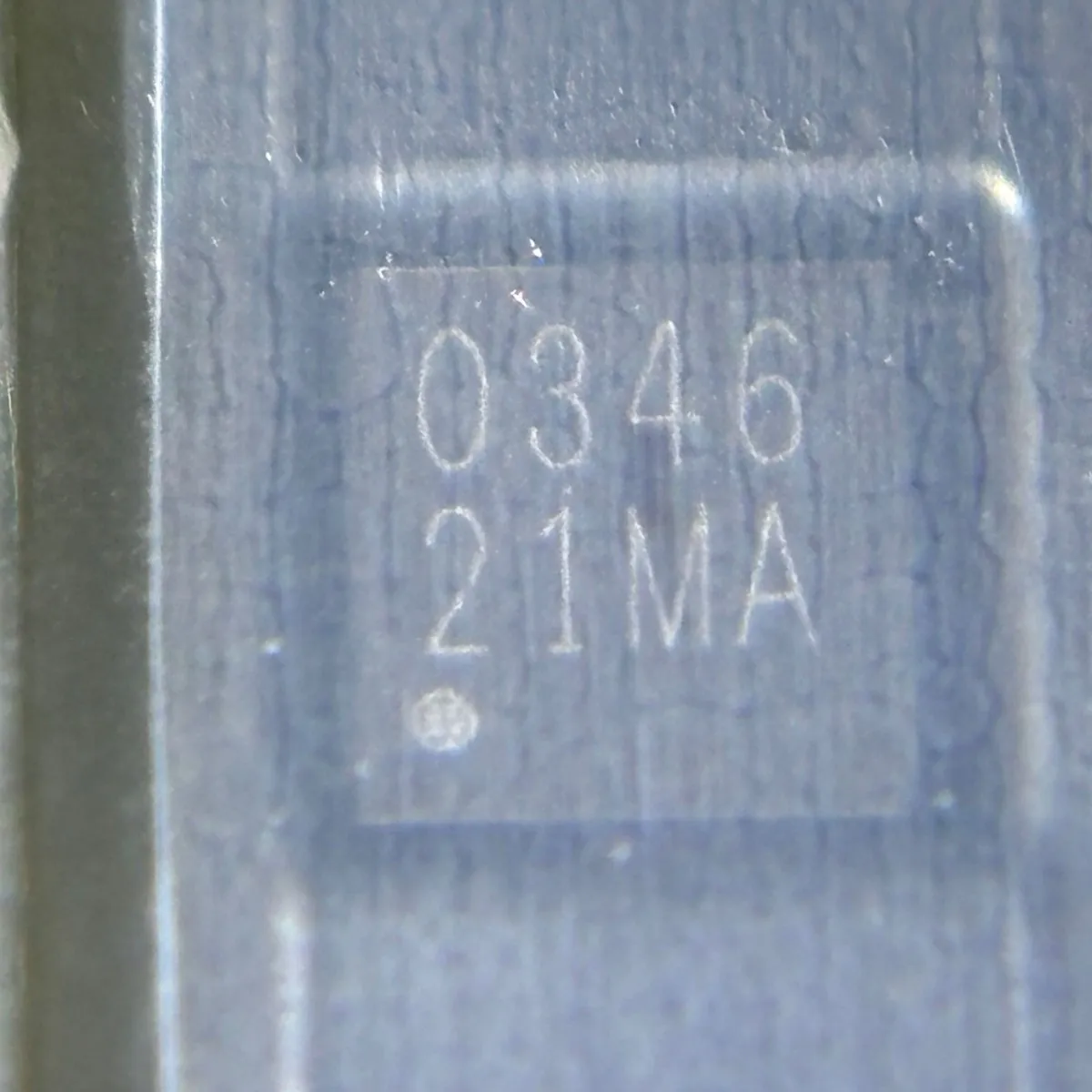 

Original genuine USB conversion chip USB3803CI-1-GL-TR WLCSP-25 silk-screen printing 0346 IC chip integrated circuit