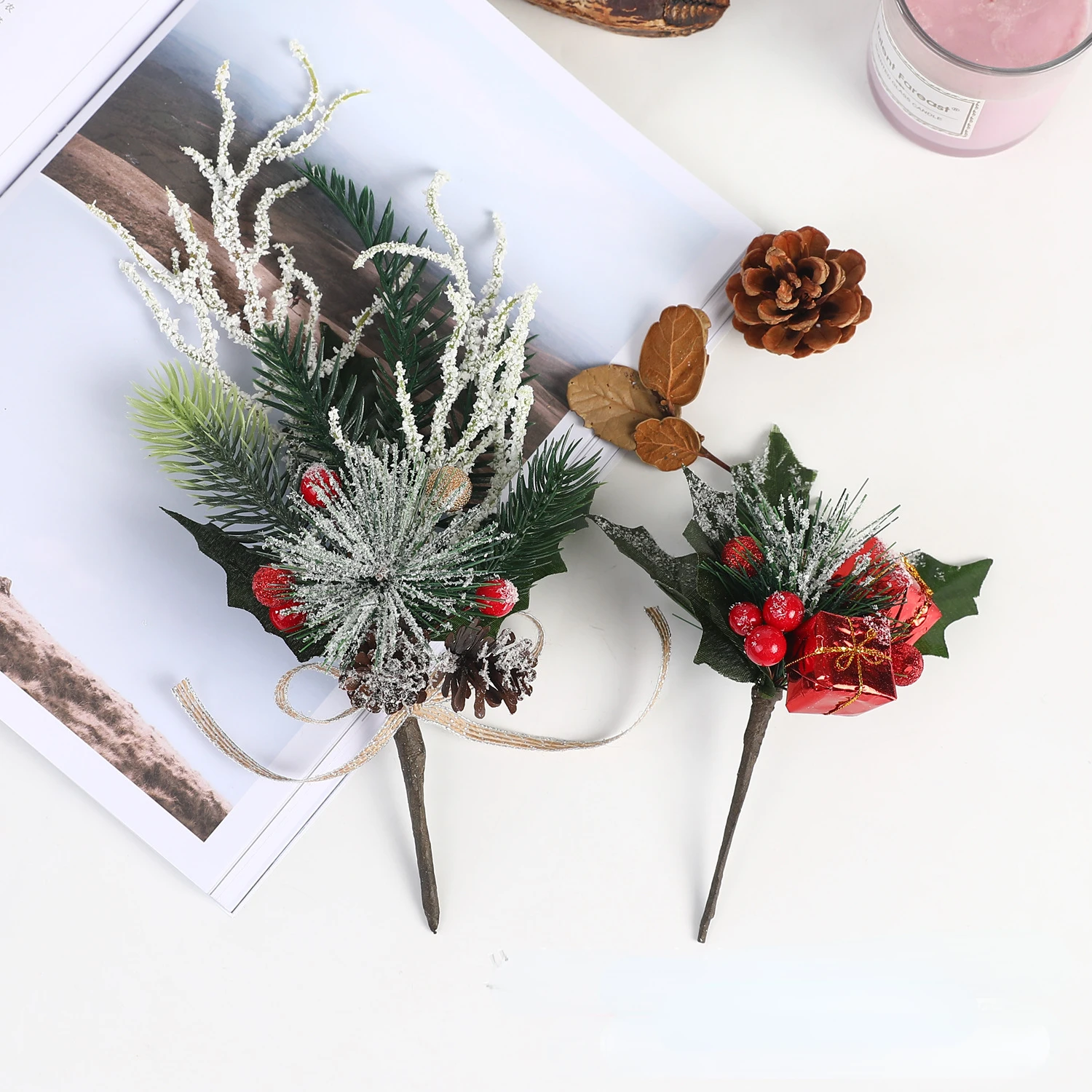 Christmas Decor Artificial Flower Stamens Red Berry Pearl Branches for Wedding Decoration DIY Craft Pine Cone with Holly Plant