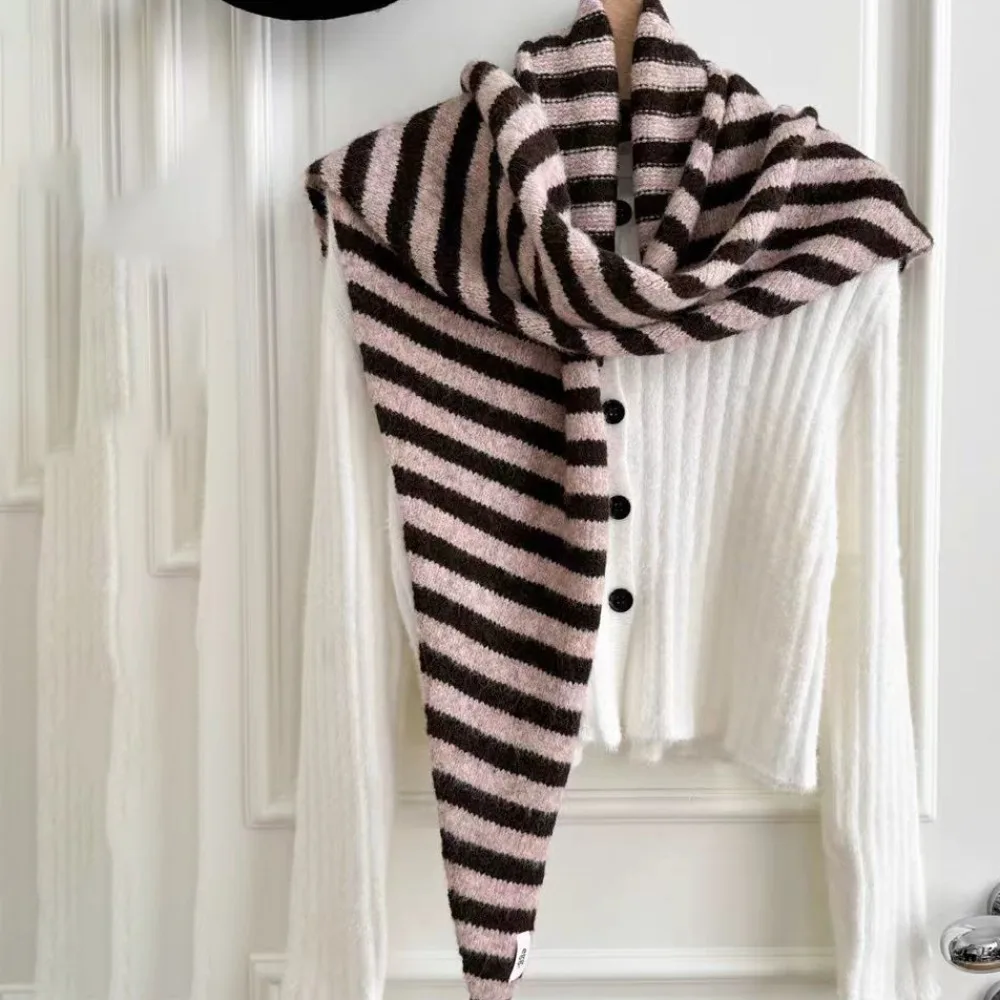 

Simple Korean Style Striped Scarf Plush Thickened Knitted Triangle Scarf Windproof Neck Warmer Cape Wraps Autumn Winter