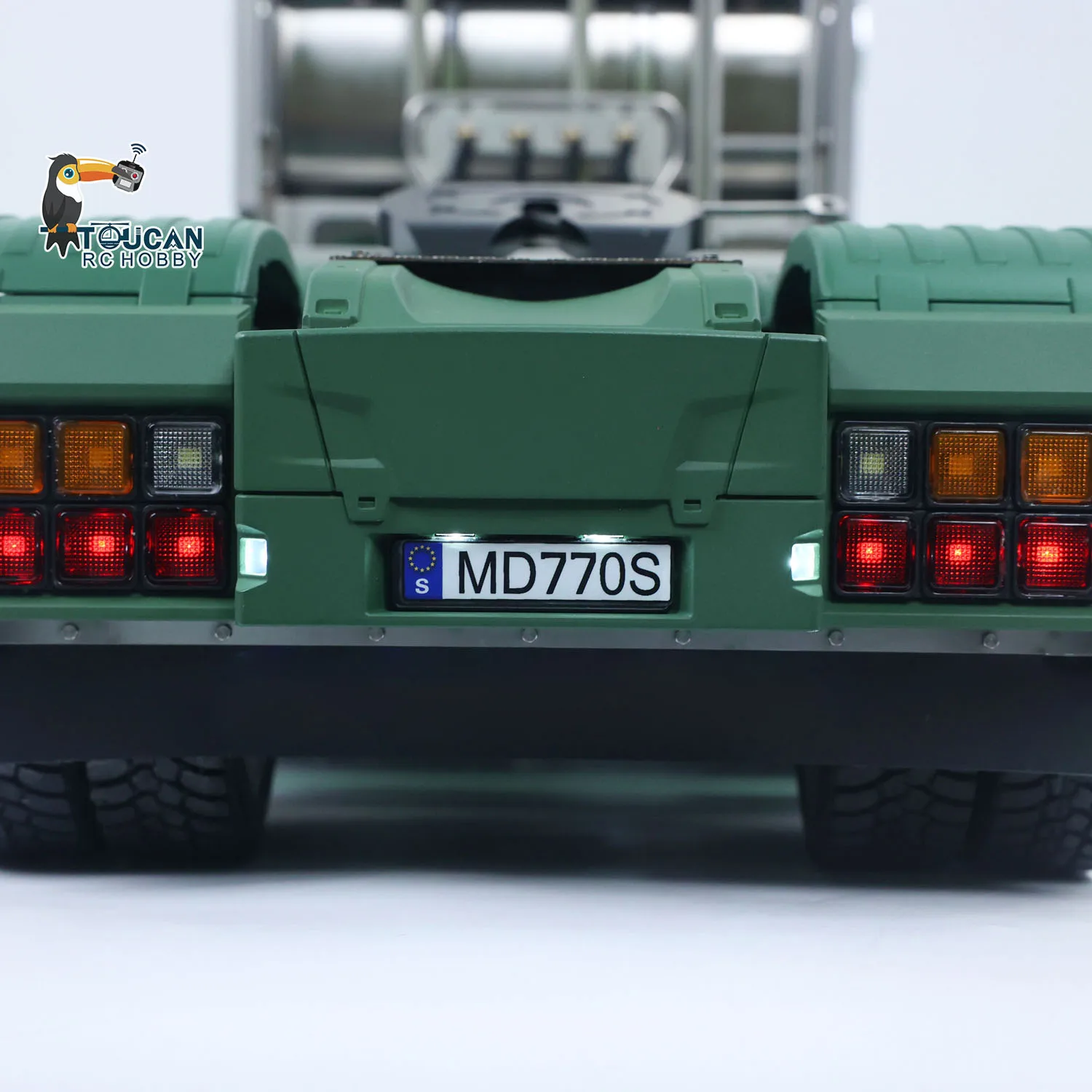

Игрушки 1/14 8x8 Металлическое шасси RC Трактор Грузовик 770S Дифференциальные замки Огни Звуки ST8 Радио Пульт дистанционного управления Грузовик Модель автомобиля Подарок