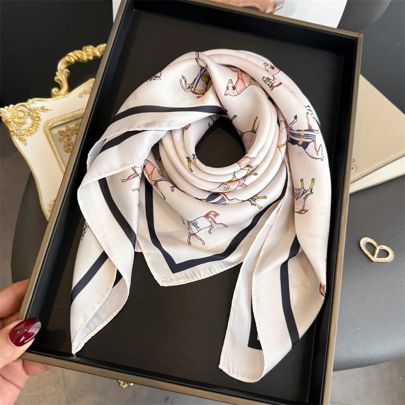 

Элитный бренд 2026: Шелковый платок с принтом лошади, квадратный, 70 см, для женщин, хиджаб, повязка для волос, шейный платок, женская атласная шаль, лента-повязка на голову