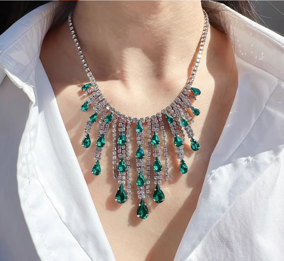 

Export luxury emerald full diamond tassel necklace female rose red water drop clavicle dress accessories