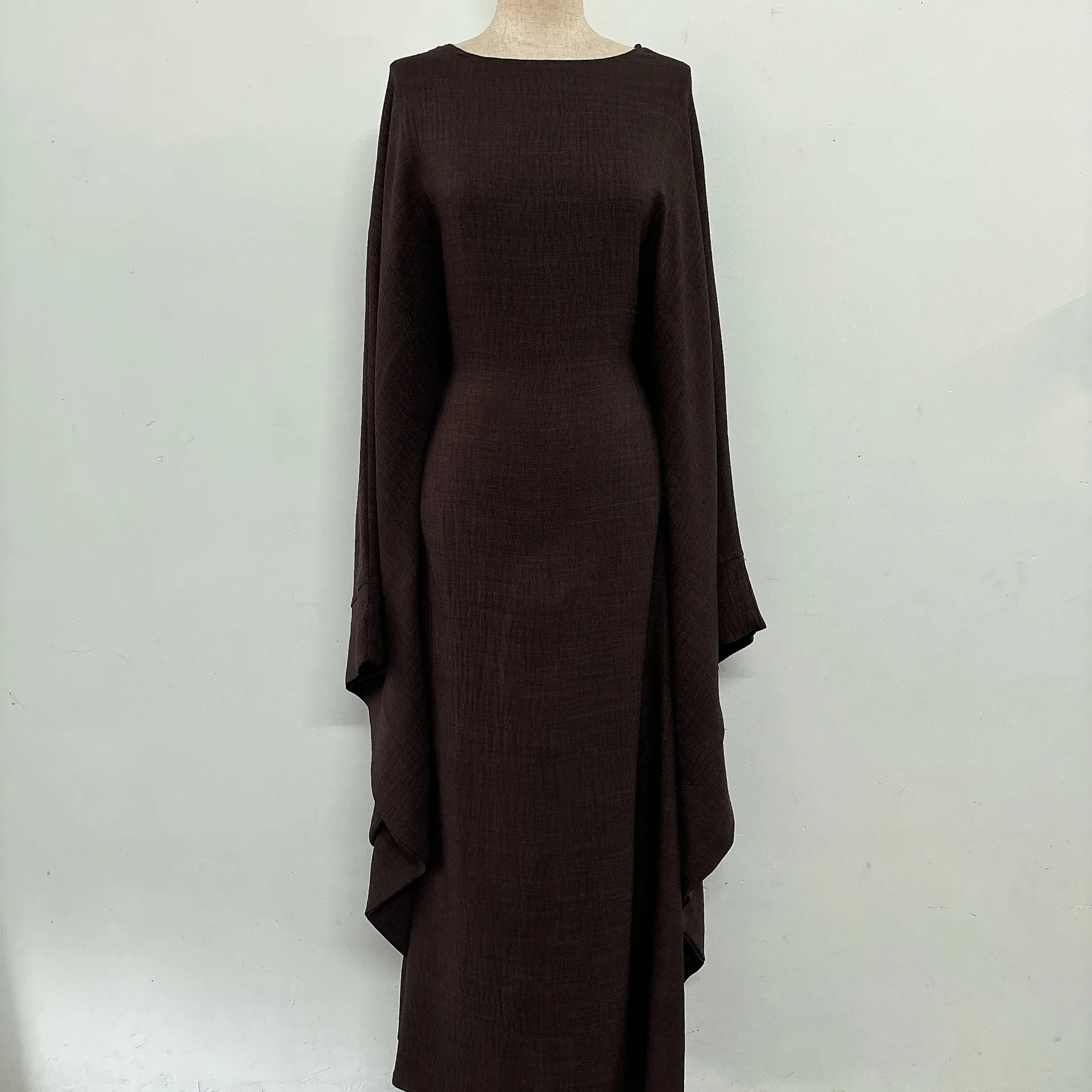 Groothandelsprijs zomer eenvoudige tankmouwen abaya effen kleur bescheiden avond/formele moslimjurk voor dames