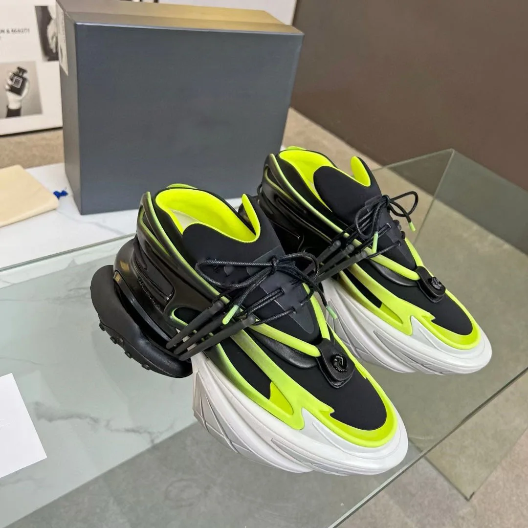 

Men's Gradient Color Platform Sneakers Designer Patchwork Running Walking Shoes Women's Casual Loafers Thick Sole Lace-Up Flats