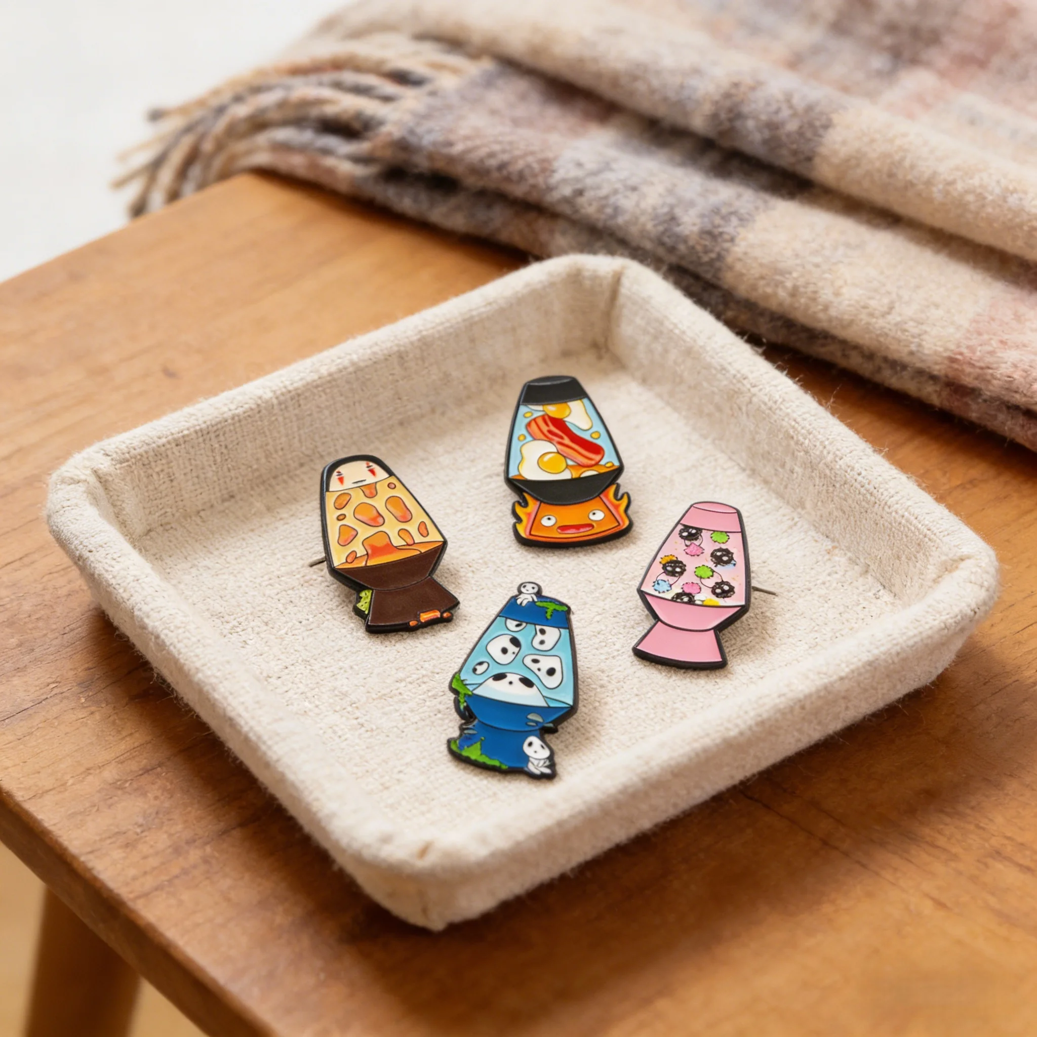 Niedliche Anime-Figuren Emaille-Pins Cartoon-Tiere Brosche Anstecknadel Abzeichen für Rucksack Kleidung Accessoires Modeschmuck Geschenke