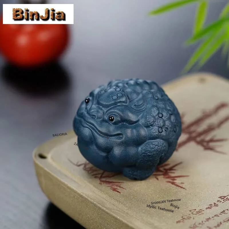 

Yixing Purple Clay Wealth Golden Toad Tea Pet Luxury Tea Sculpture Tea Figurine Play Toys Tea Statue Ornaments Craftsmanship