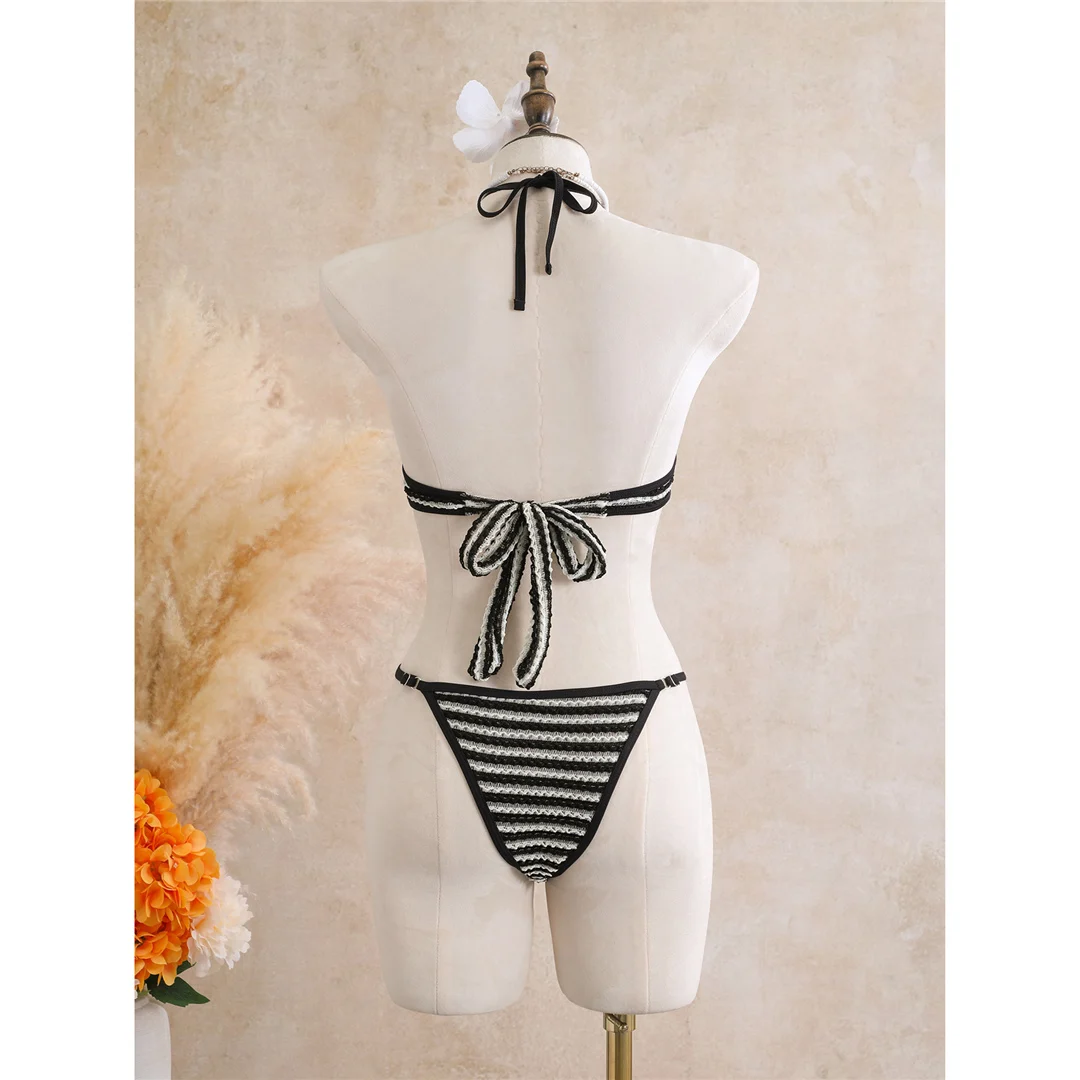 Mit Rock, gestreiftem Halterneck, V-Ausschnitt, Damen-Badeanzug, einteiliger Badeanzug, Damen-Monokini, hoher Beinausschnitt, Badebekleidung, Badeanzug, V8345. – Detail 9