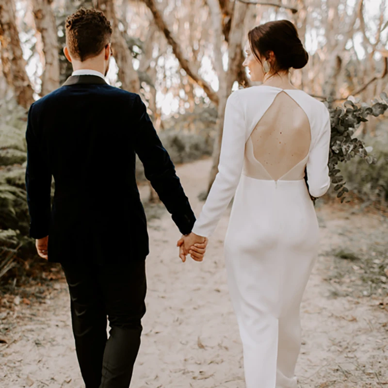 Sem costas o-pescoço boho vintage mangas compridas vestido de casamento praia país cetim macio simples vestido de noiva robe de mariée vestido de casamento