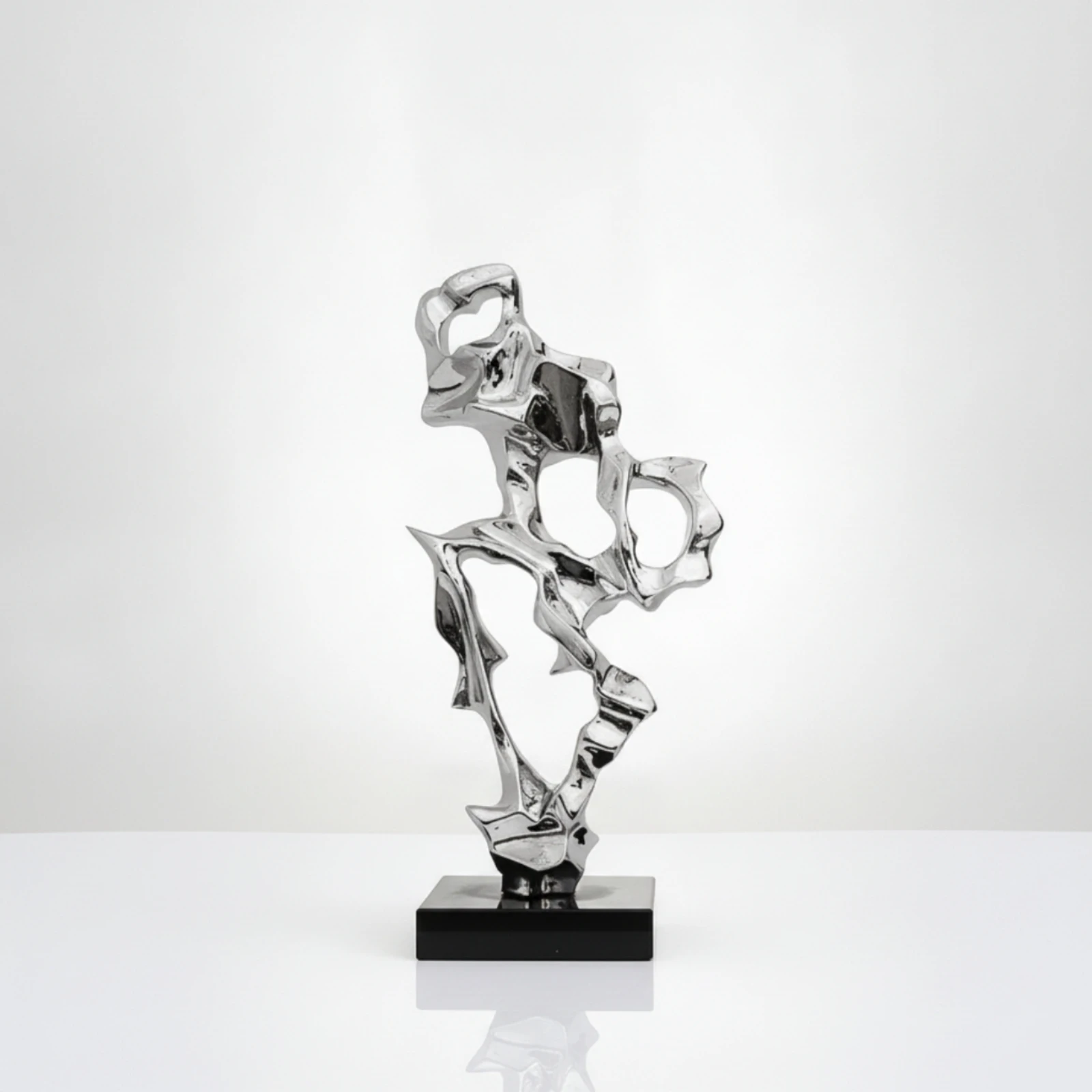 Abstract Sculpture Tall Fiberglass Sculpture Decorative Object with Loop Detail Sleek Tabletop Ornament Slim for Living Room