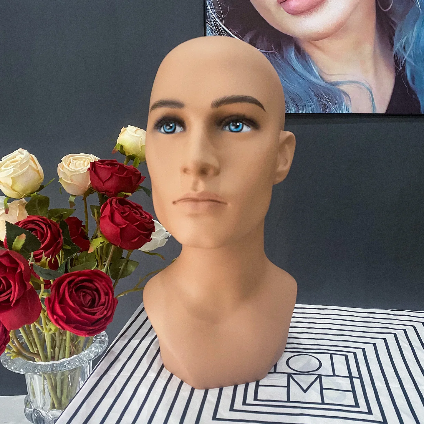 Male Mannequin Head, Professional Manikin Training Head for Display Headphone Game Console Hats Wigs Glasses Caps Model Head