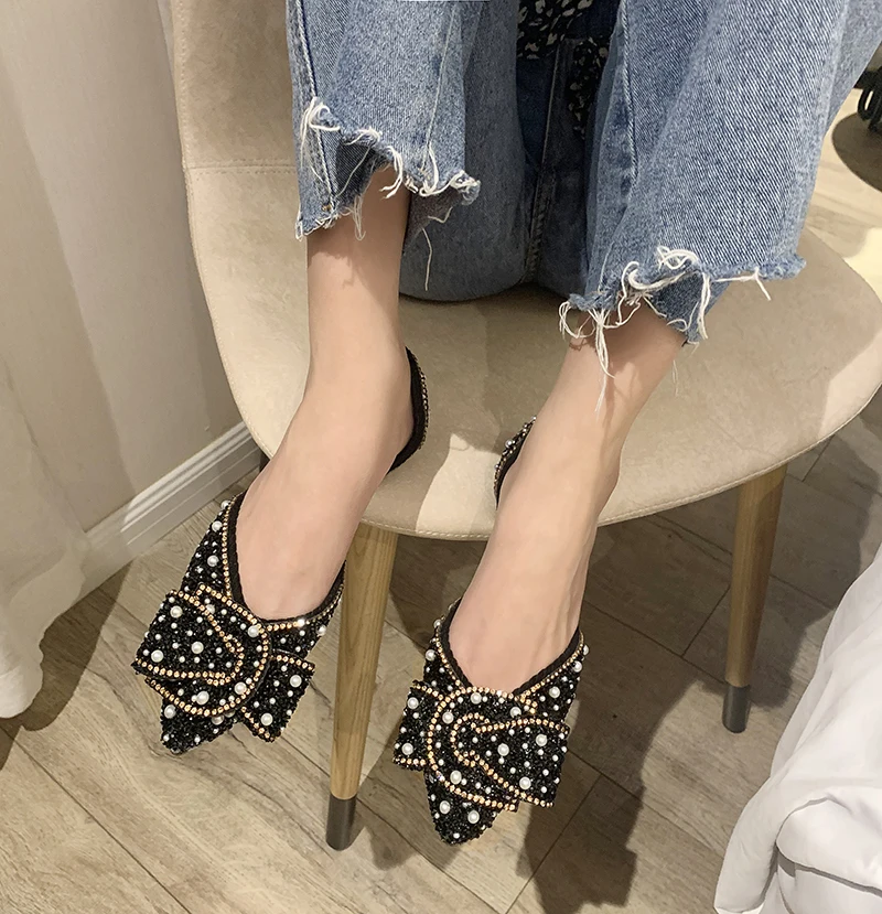 Fashion Pearl Flats Party Spring Summer Pointed Toe Slip on Sexy Lady Loafers Sandals Rhinestones Women Flat Heel Crystal Shoes