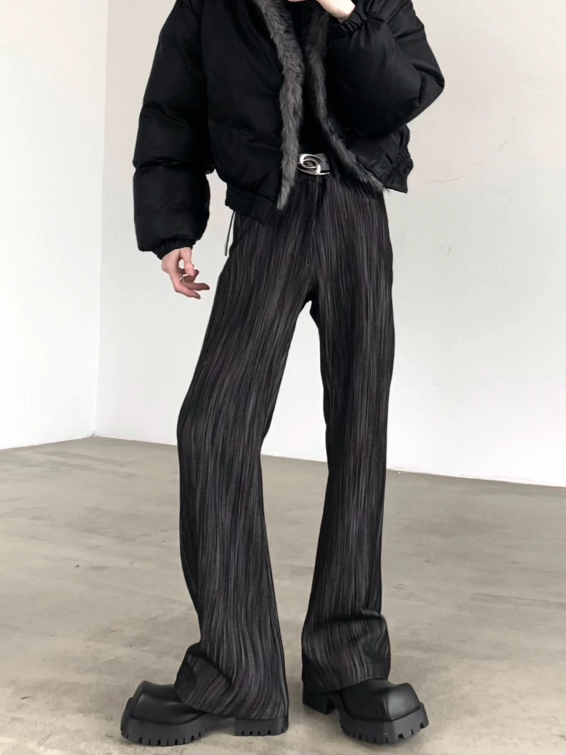 Retro Black Reef Stripe Design Men's Jeans High Street Micro Flare Pants Asymmetrical Color High Waist Composite Fabric