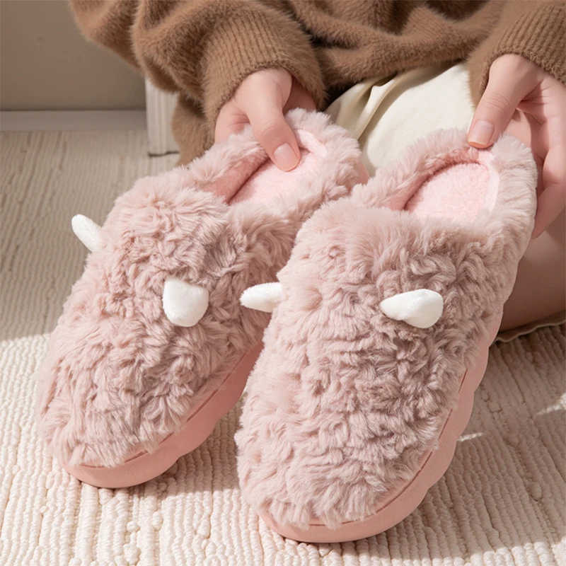 Women's Winter Warm Cartoon Slippers Autumn Plush Fleece Lined Non Slip Shoes Woman Indoor House Thick Sole Furry Slippers Men