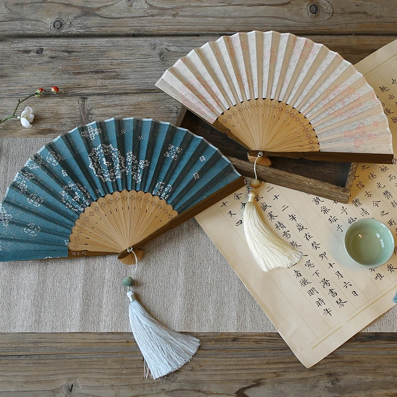 Women's Hanfu Folding Fan, High-Grade Antique Gift, Suluo Flower Silk Fan Dance Fan Home Daily Folding Fan, Bamboo Fans, Courtly