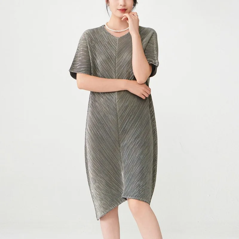 2023 женское летнее высококачественное плиссированное платье с горячим тиснением, модная свободная длинная юбка, женская одежда в европейском и американском стиле