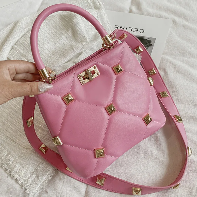 Rivet Messenger Bag Large Capacity Women's One Shoulder Handheld Luxury Handbag Purses And Crossbody High Quality Casual Classic