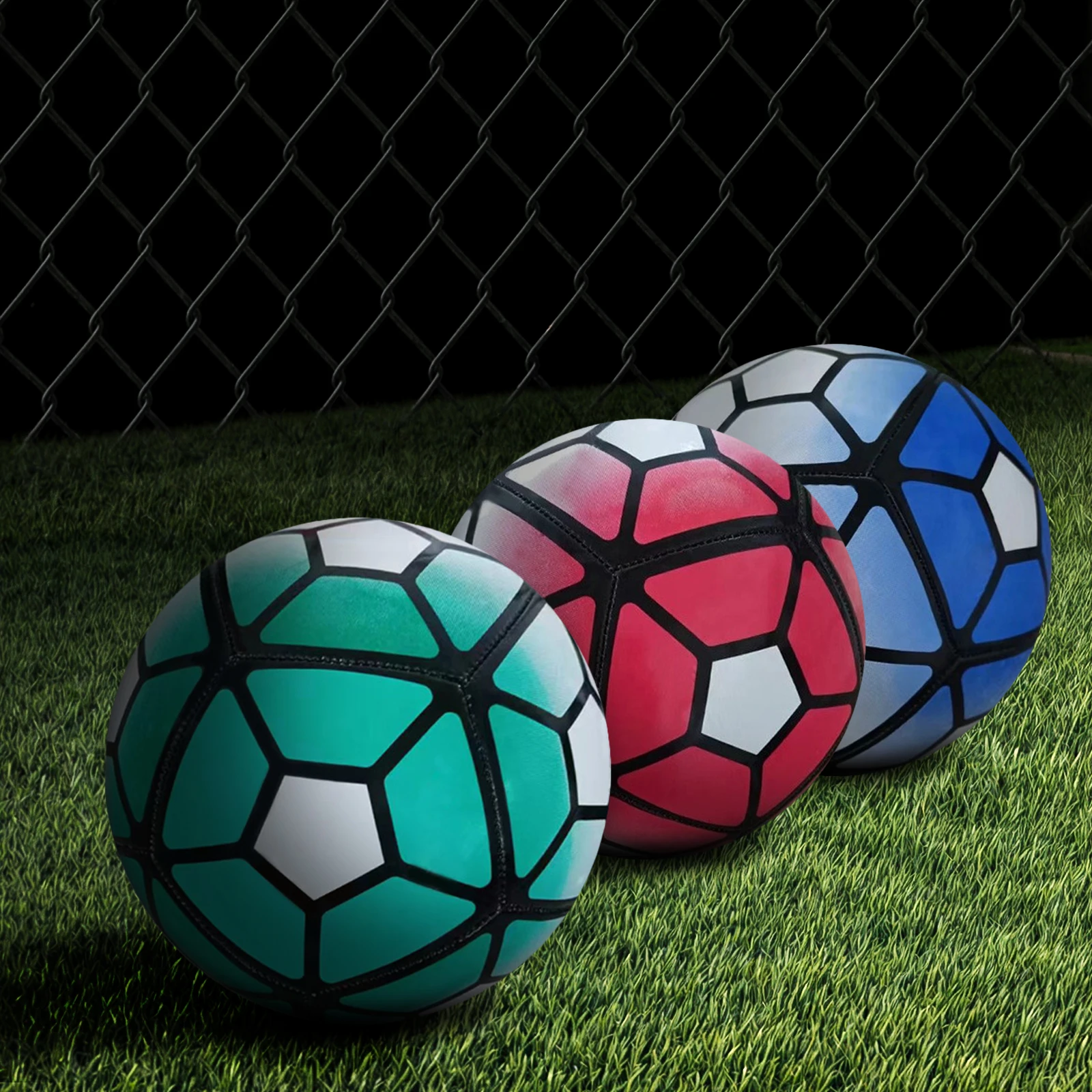 광택 마감의 다용도 심리스 9인치 풍선 축구공