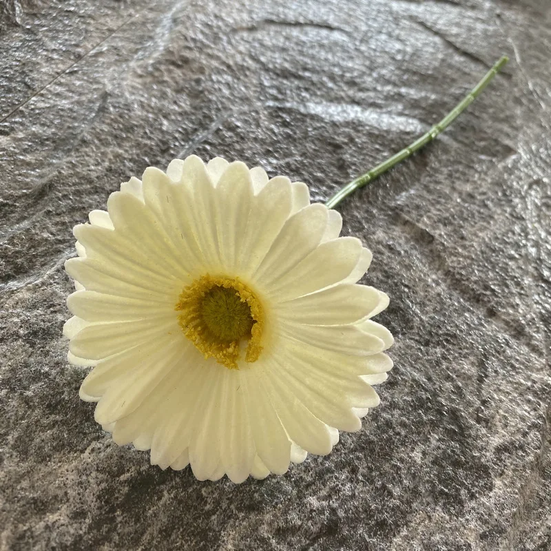 10Pcs PU Gerbera Artificial Flowers for Wedding Decor Real Touch Chrysanthemum Home Living Room Flower Arrangement Fake Flowers