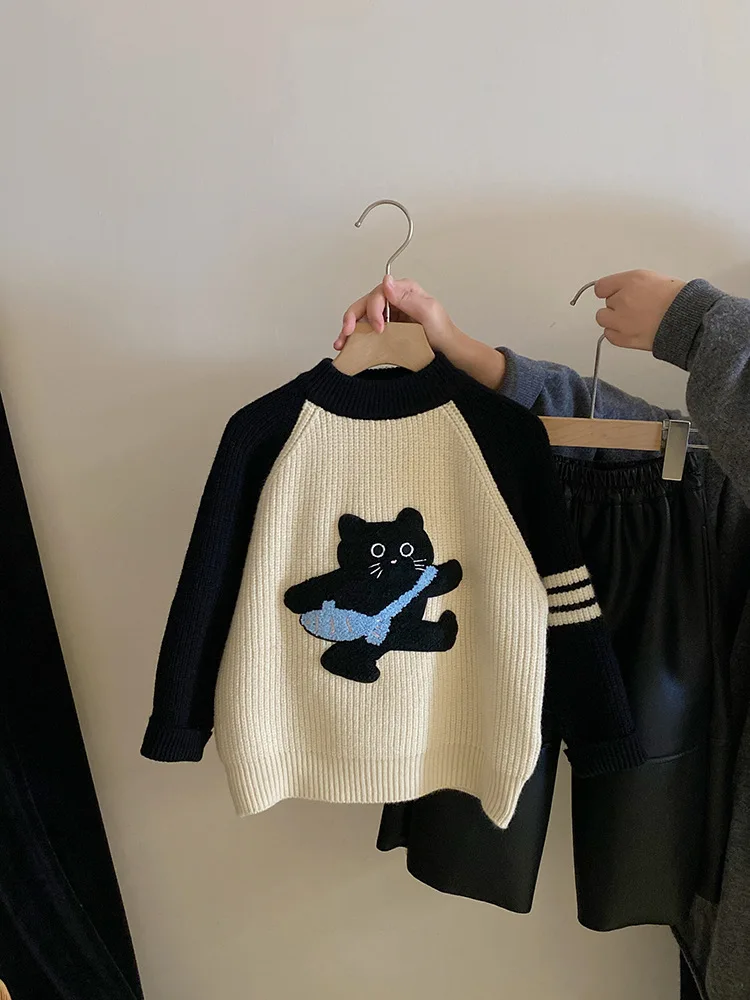 

Girls' Color-Block Cartoon Cat Knit Sweater Autumn Winter New Fleece-Lined Warm Leather Pants Stylish Set