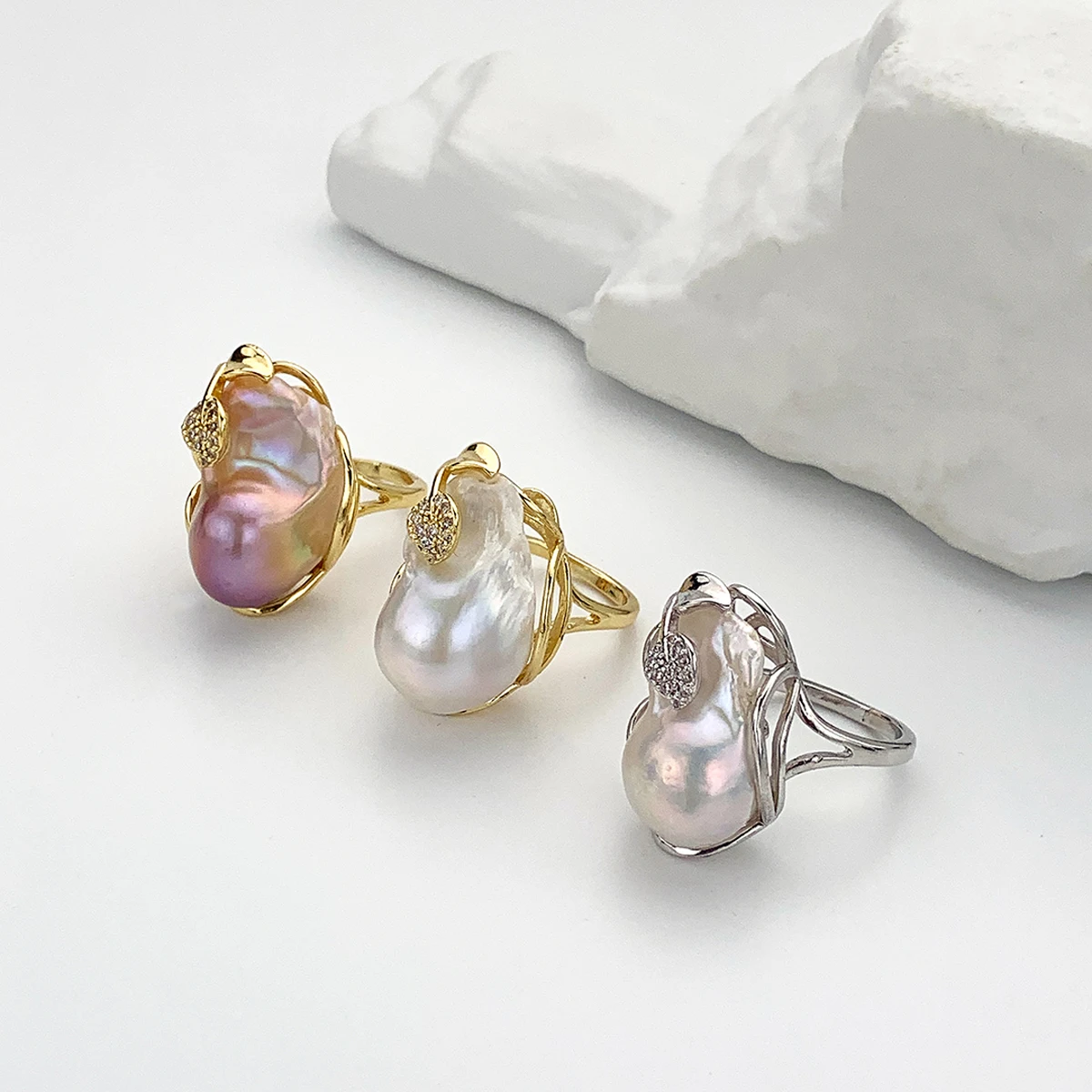 

Fish Tail Pearl Ring Plated Silver Natural Baroque Pearl Bead Rings Adjustable for Women Men Jewerly Patry Gift