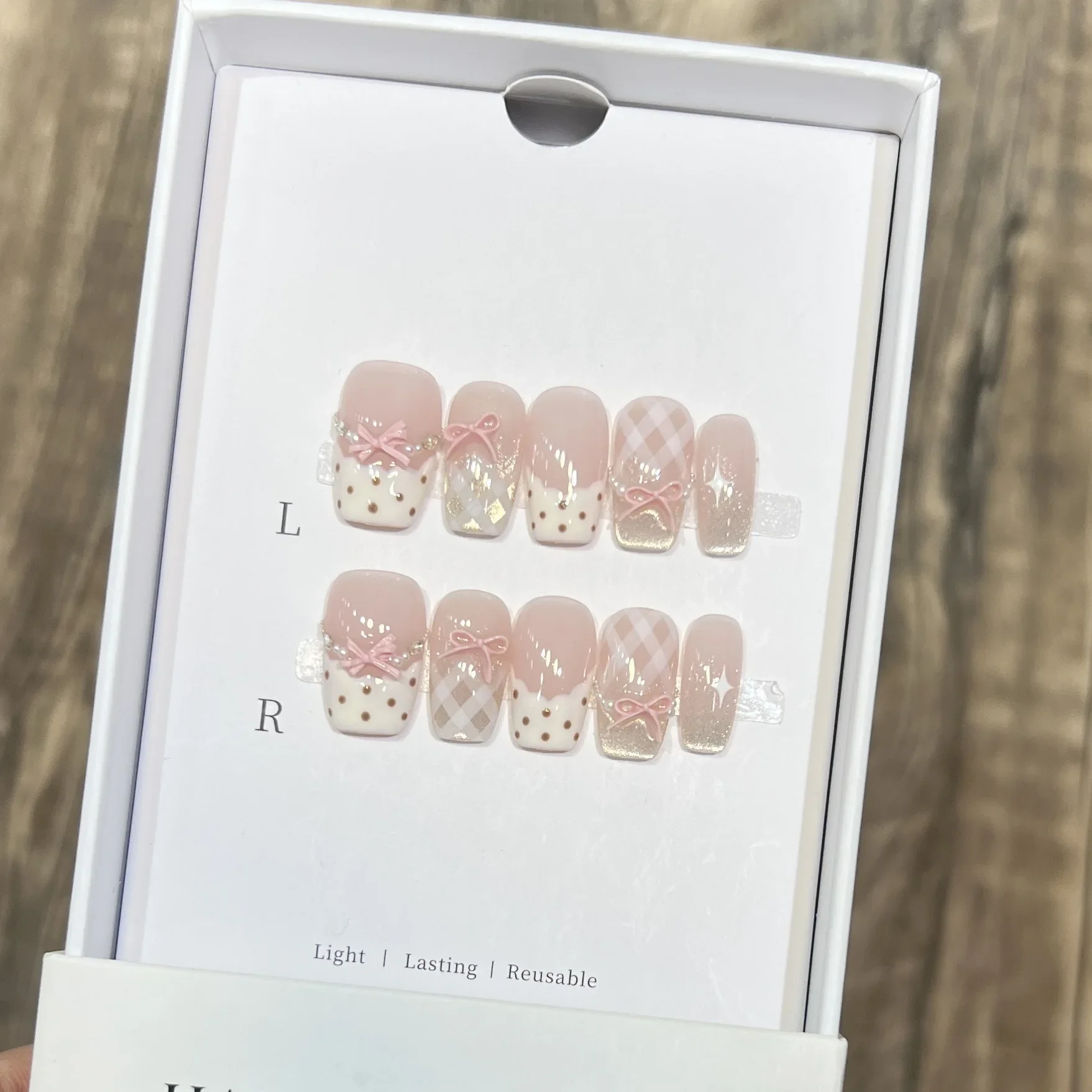 

10pcs Handmade Press on Nail Pink Cat-Eye Bow Sweet Princess False Nail Short Square Full Coverage Nail Tips for Women