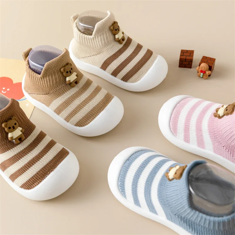 Baby toddler shoes soft sole children\'s shoes breathable cartoon non-slip anti-fall shoes striped cute new baby shoes