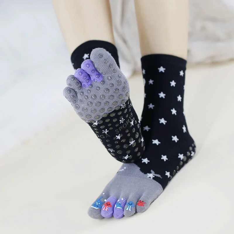 Full Toe Yoga Socks Women Korean Japan Cotton Cartoon Silicone Non-slip Pilates Crew Five Toes Socks