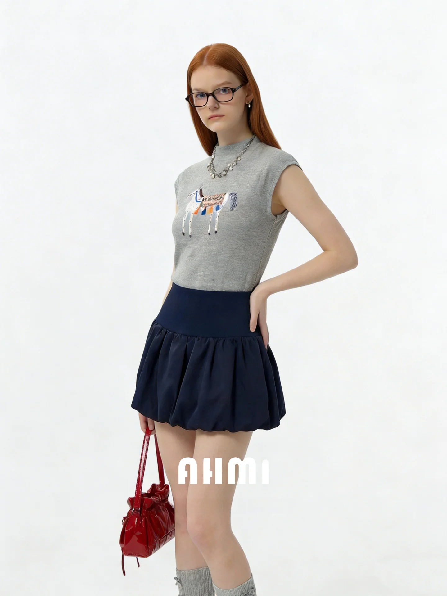 

Женская футболка AHMI Street Sle Slim Fit, весна-лето, новинка, с принтом и бисером, универсальный топ с коротким рукавом, с животным принтом