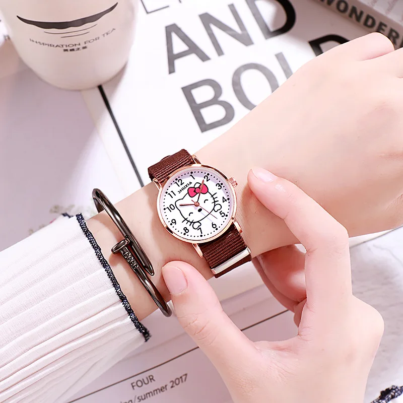 Sanrio Hello Kitty Watch Kawaii squisito orologio al quarzo decorativo Anti-caduta Cartoon Anime Figure Cute Children Girl Gift Fashion