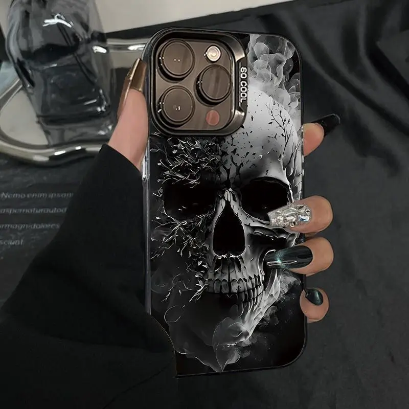 

Design of a broken skull pattern phone case for iPhone 16 15 14 13 12 11 Pro/ Max/Plus shock-proof rear cover anti-fingerprint