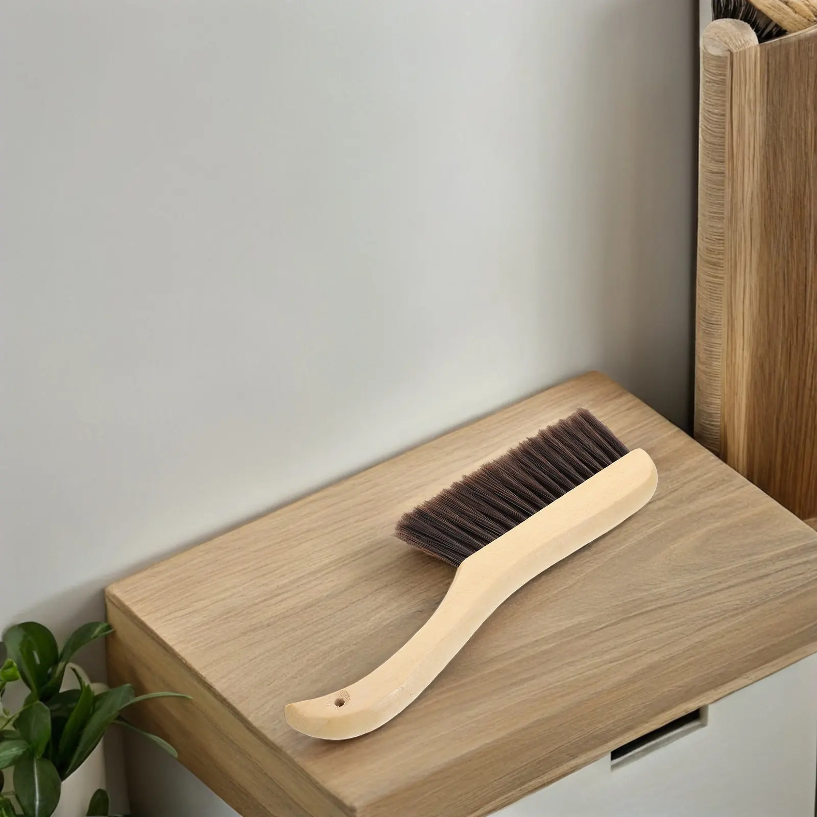 Beach Sand Brush Portable Soft Bristle Ergonomic Hand Brush for Outdoor Cleaning Vacation Surfing Sand Removal from Clothes