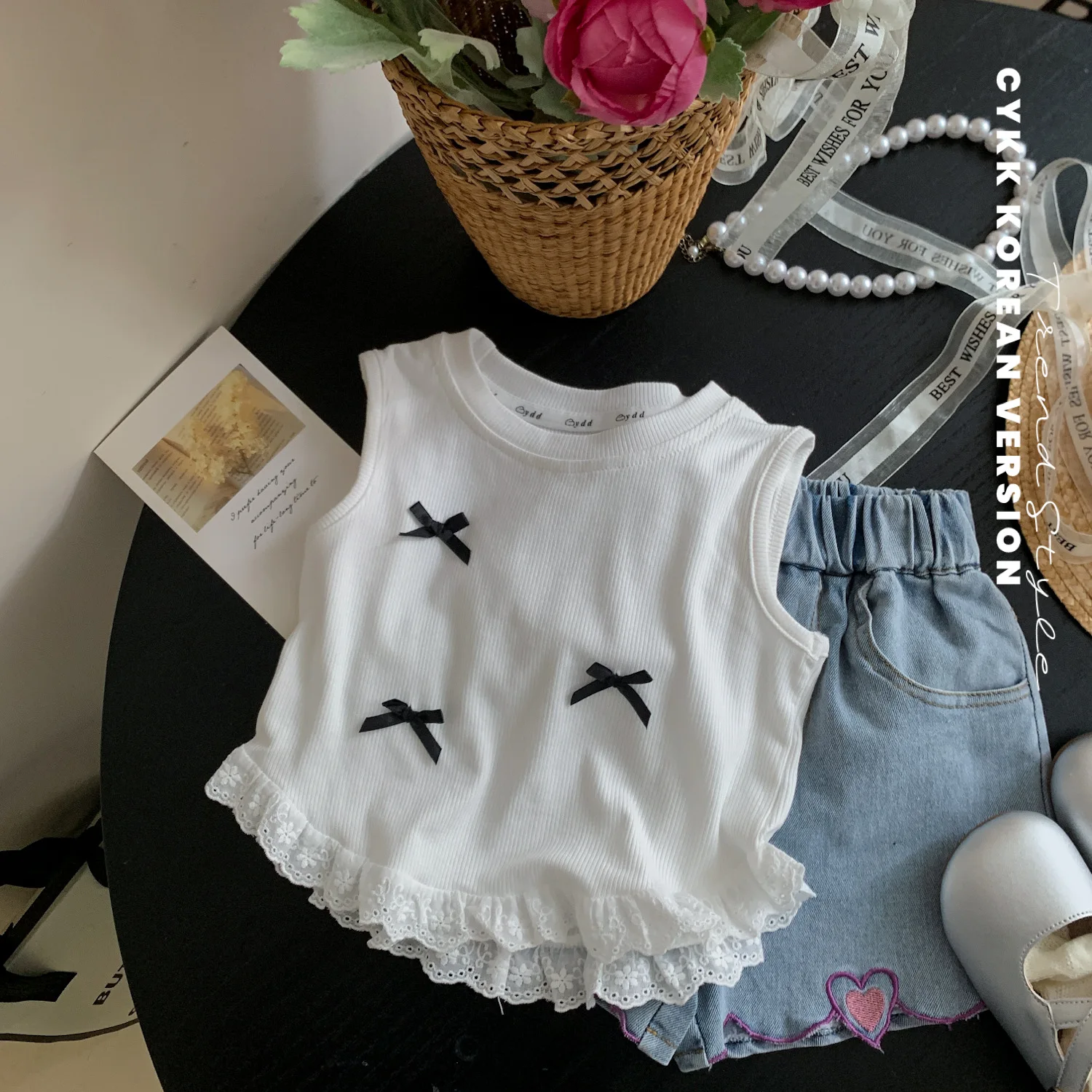 2024 Summer Girls Vest T-Shirts Printcess Lace Bow Sleeveless Baby Tees Top Toddler Girls Clothes Baby Clothes