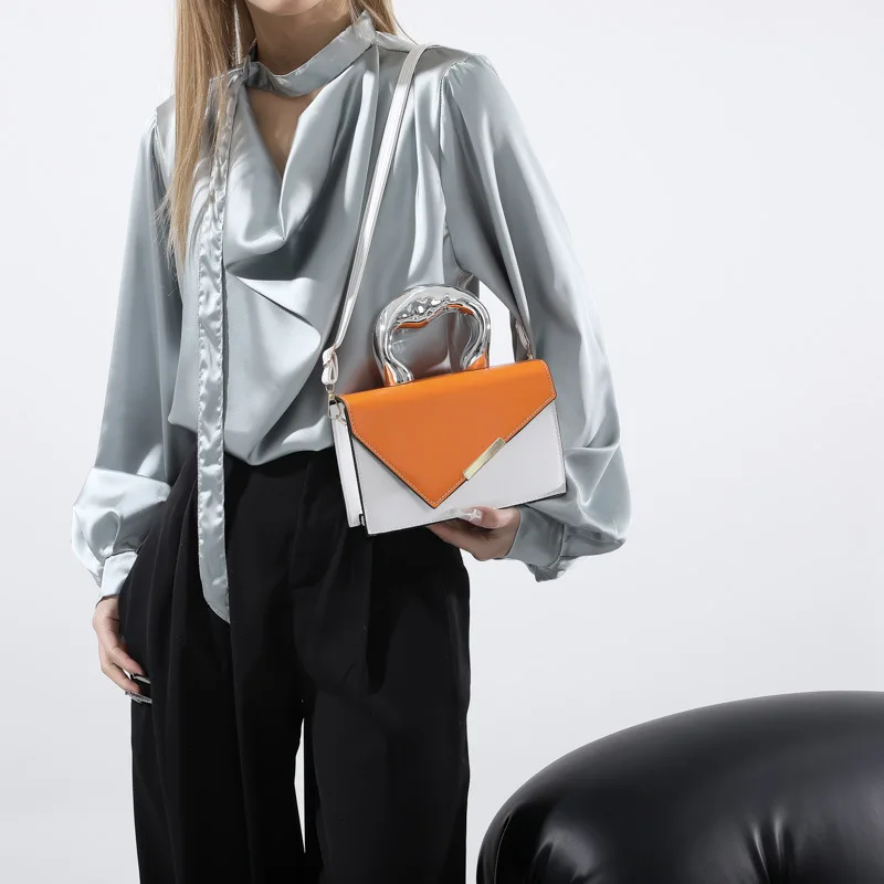 Fashionable Texture Color Blocked Spring Casual Simple Crossbody Metal Hand-Held Small Square Bag for Women