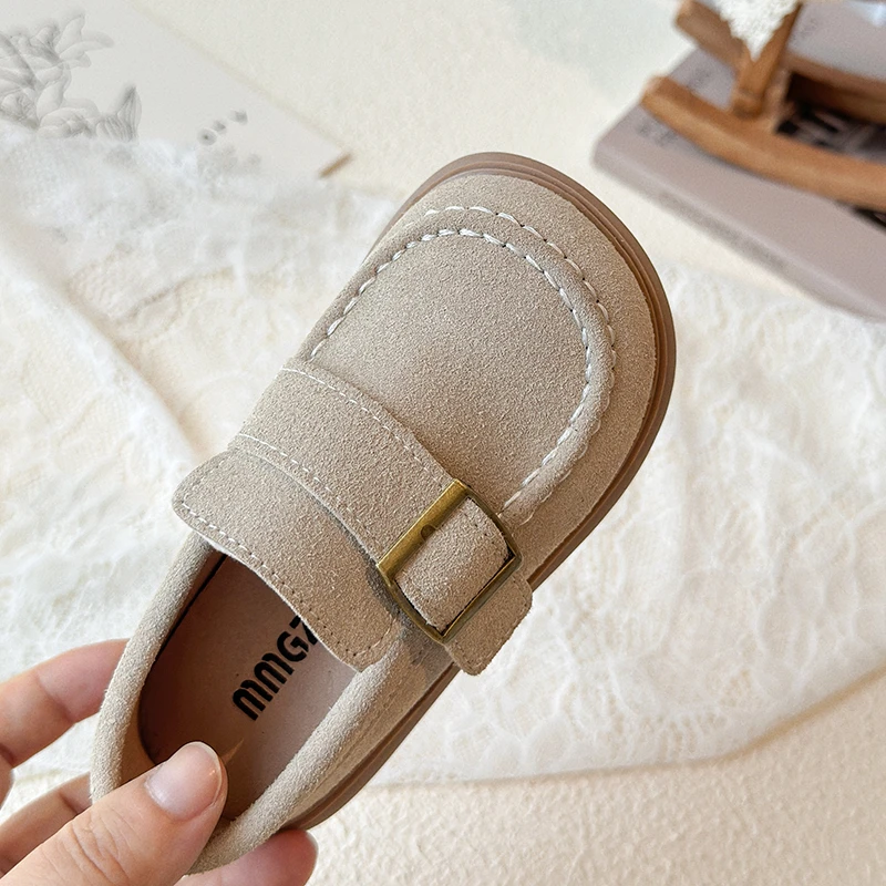 Herbst-Müßiggänger für Jungen und Mädchen, runde Zehen, Slip-on, Nähen, schicker flacher Kinderschuh, einfarbig, klobiger All-Match-bequemer Kinderschuh, 4–6 Jahre