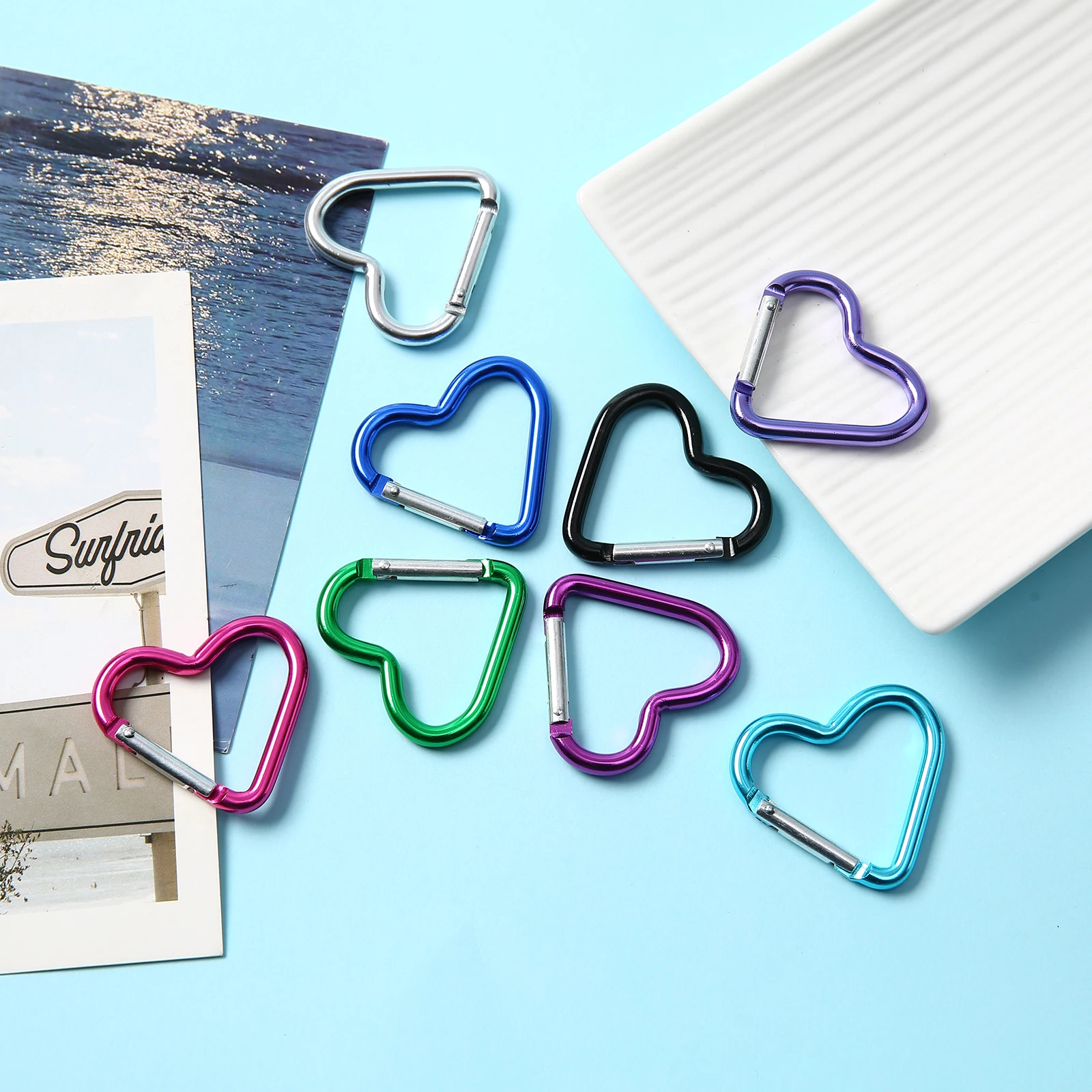 Cute Heart Shape Mini Carabiner Clips Colorful Aluminum Spring Snap Hooks Love Heart Clips for Handmade Key Chains Purse Decor