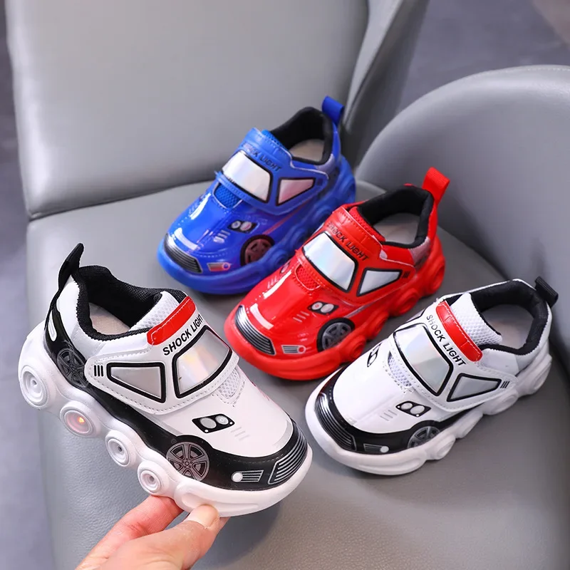 2024 Autumn New Boys LED Light Shoes Cartoon Car Children\'s Sports Shoes 1-6 Year Old Kids Luminescent Running Shoes