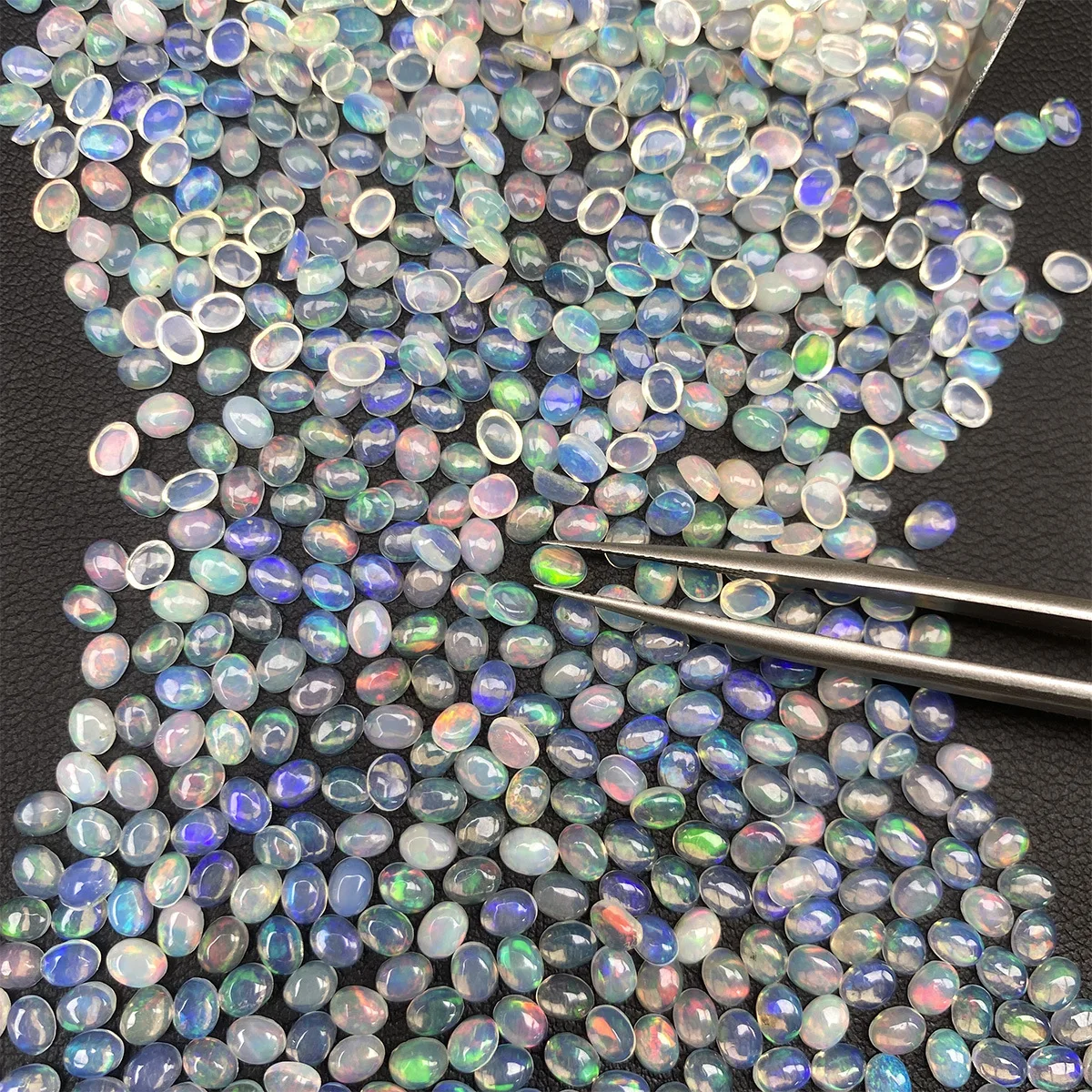 Wholesale 10pcs Natural Genuine Fire Opal 3x4mm Oval Semi-Precious Gemstone Cabochon Ring Face For Jewelry
