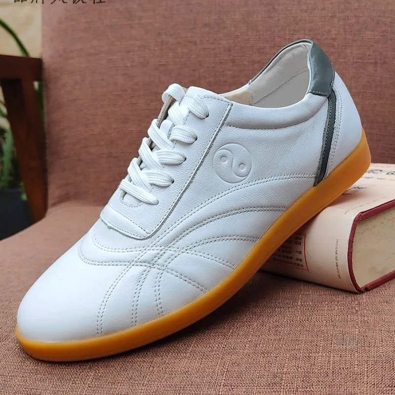 

Good Quality Mens Womens Martial Arts Training Shoes Wearable Taekwondo Shoe for Couples Leather Tai Chi Shoes Unisex