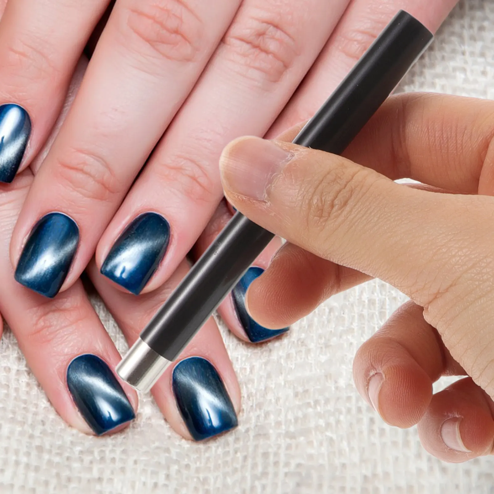 

Gel Cat Eye Magnet Nail Art Manicure Tool Magnetic Wand for 3D Nail Design Salon Home Use Black Nails Art Accessories