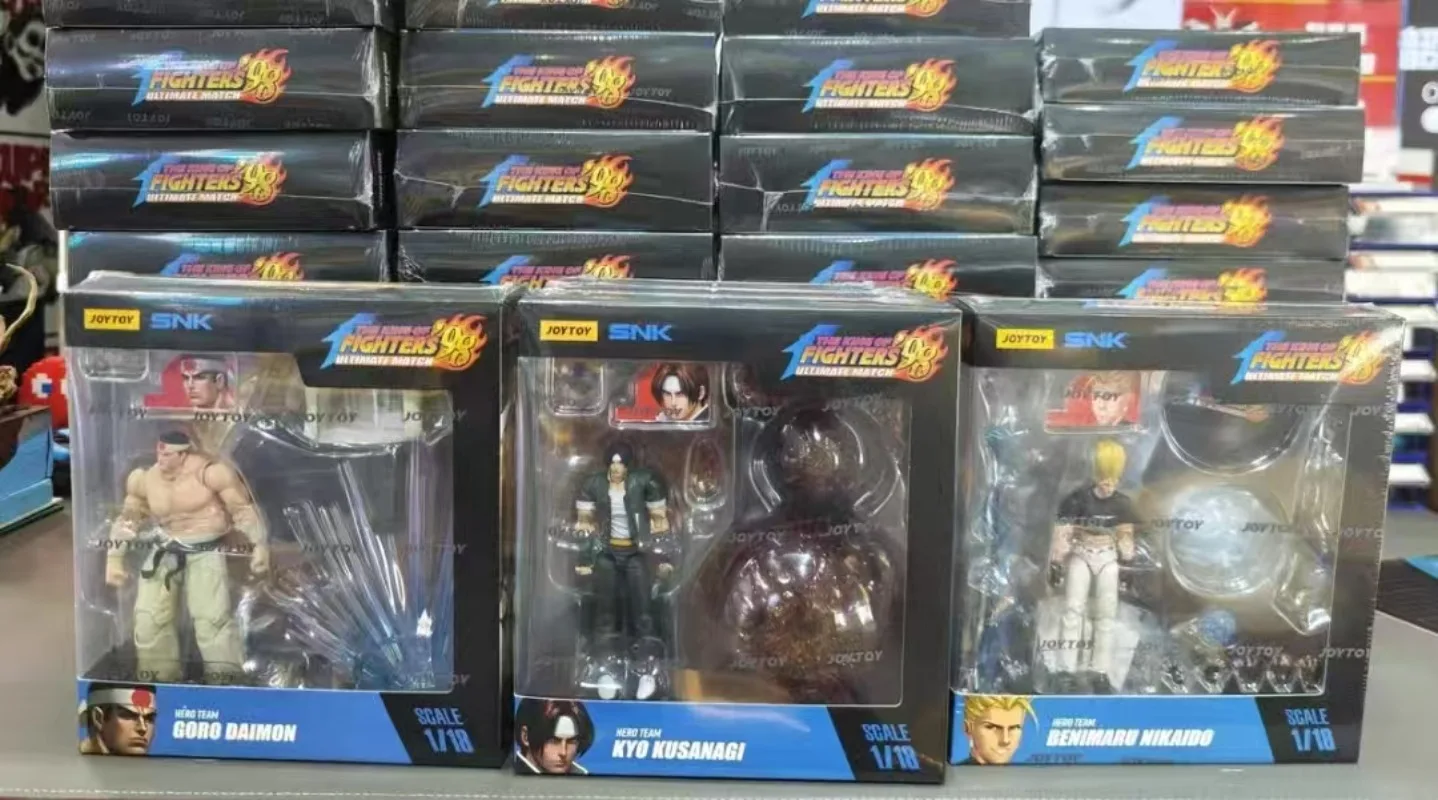 

JOYTOY Dark Source SNK King of Fighters 98UM Protagonist Team Kyo Kusanagi 1/18 Figure Gift Collection